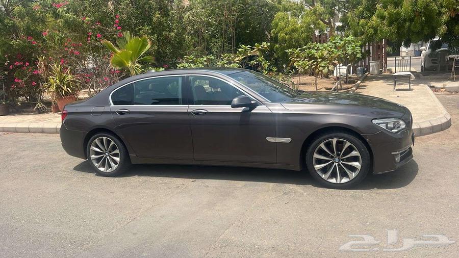 بي ام دبليو الفئة السابعه بي ام دبليو ( اي ال 730 )64579375664131112