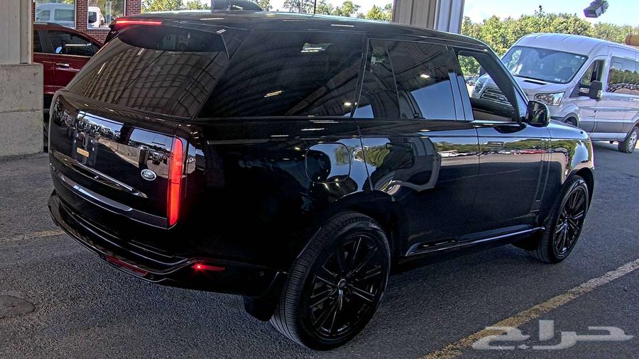 رنج روفر 2023 داخل بيج ممشى قليل64586576535170113