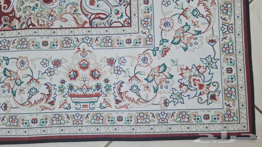 للبيع سجادة مستعملة بحالة ممتازة (استخدام نظيف جدا )64434429074562113