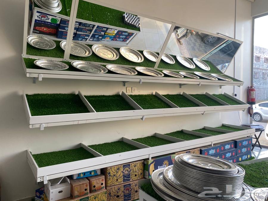 اثاث محل خضار شبه جديد السوم 2000 الموقع ابو معن64419959802881112