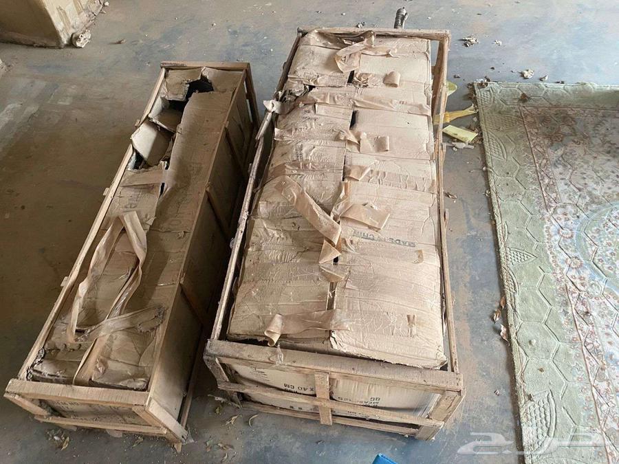 Circular LED lights and illuminated trees64421445398915110