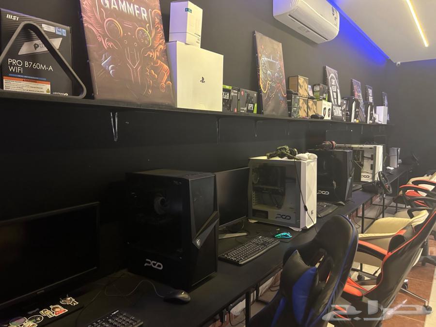 للبيع محل قيمنق بجميع ملحقاته64421716256258111