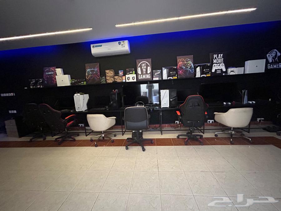 للبيع محل قيمنق بجميع ملحقاته64421716256258110