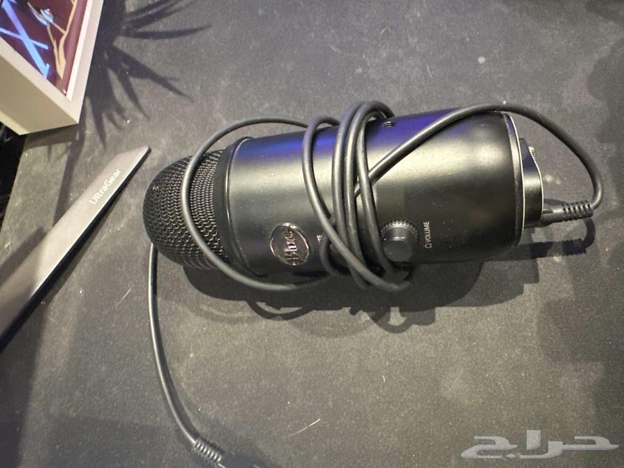 مايك خاجي بلو يتي64424842616067110