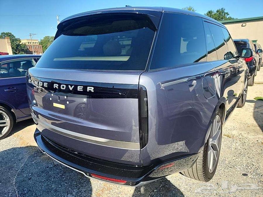 رنج روفر هايبرد 2025 بسعر مميز64586849287043114