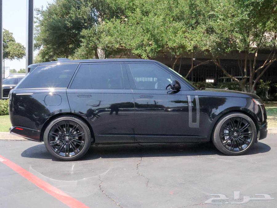 لاند روفر رنج روفر 2025 اخو الجديد64585658840961111
