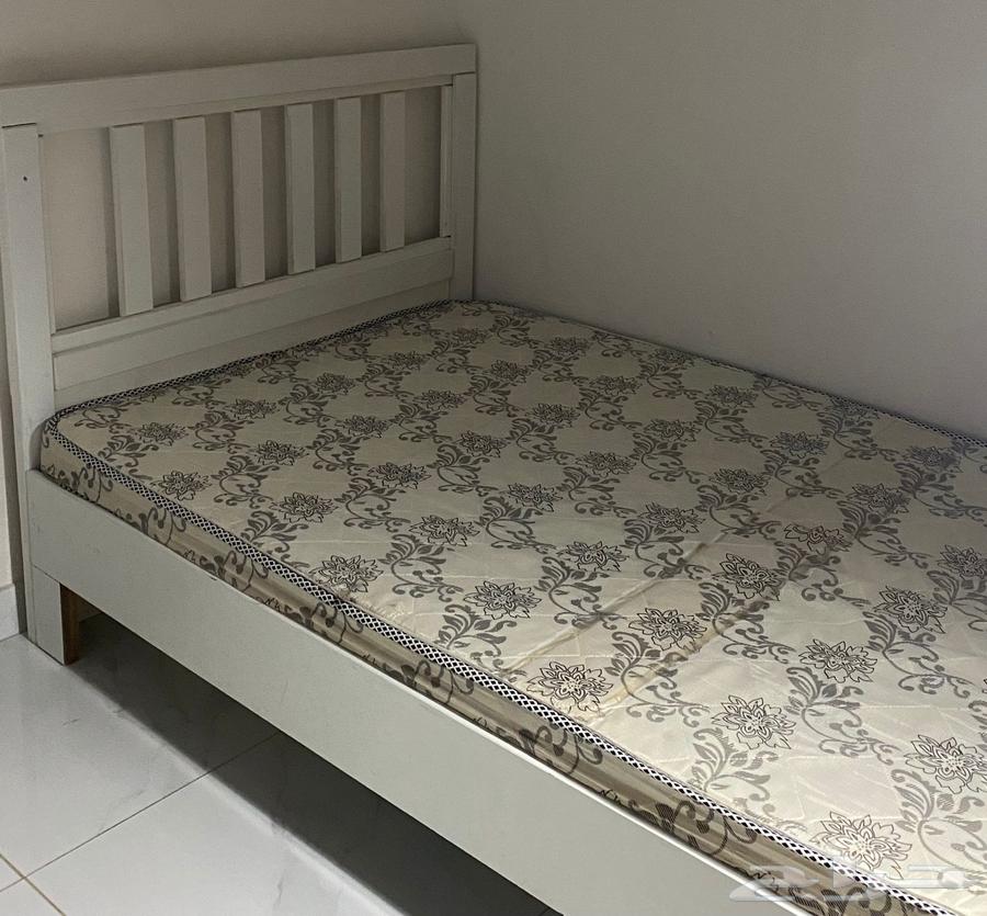 سريرين سرير مرتبة سرر64423810940162110