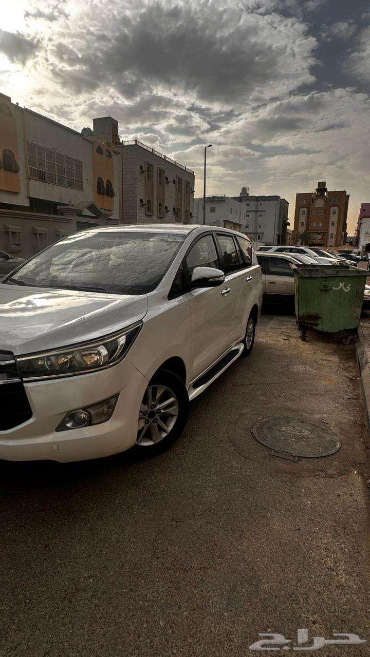 انوفا 2016 نظيفة للبيع ممشى 250الف64589700573187111