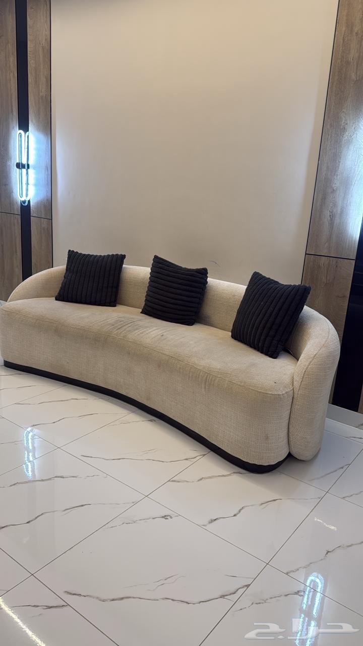 Dining table and sofa for sale64429802617218110