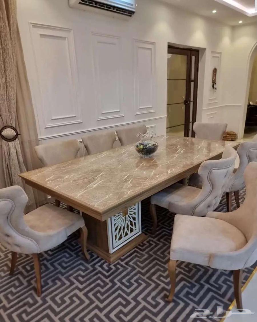 Dining table64428066572035111