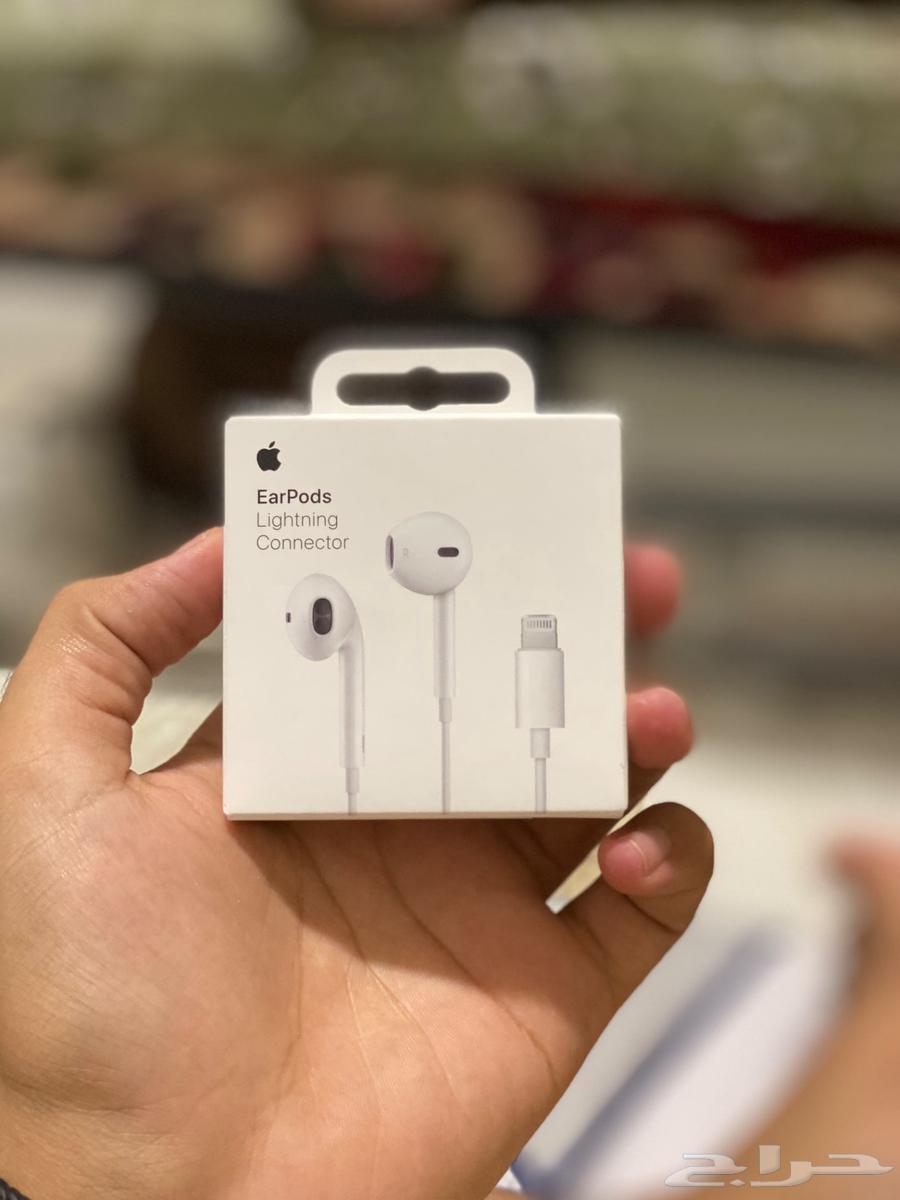 Original iPhone Lightning Earphones with Jarir Warranty and Invoice Available64428308888961110