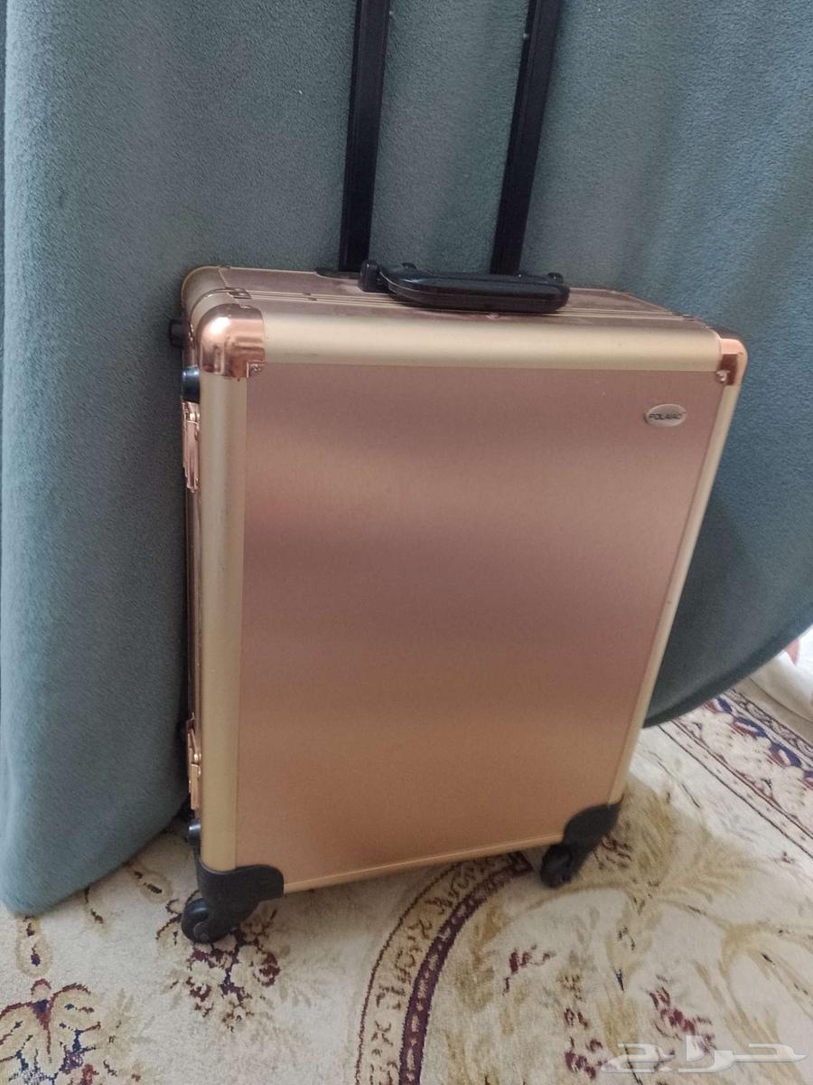 شنطة مكياج كبيرة64430940960258110