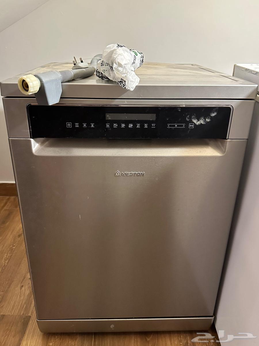 غسالة مواعين اريستون64432646223617110