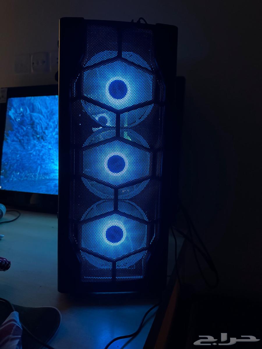 PC للبيع في الخرج64433846387202110