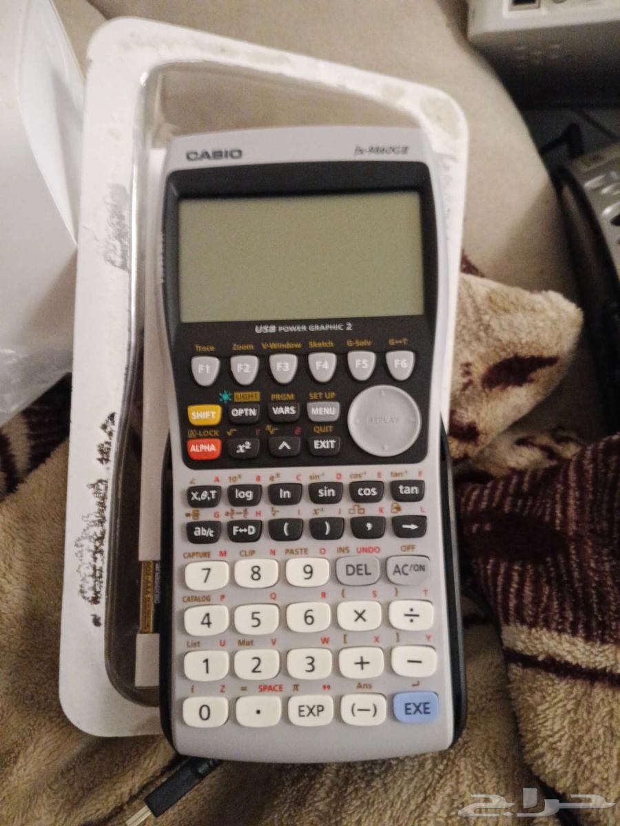 حاسبة علميه للبيع fx-9860gii64434047286147112