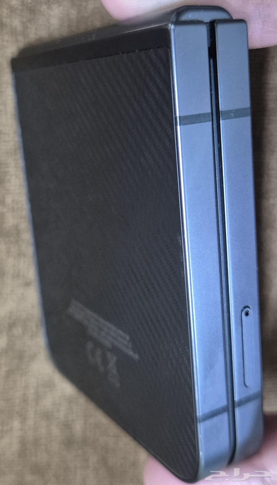 Galaxy Z Flip6 Black Crafted64428657664515111