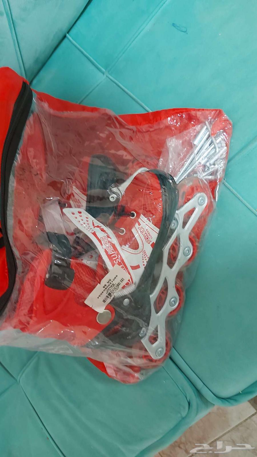 سكيت ولادي شبه جديد استخدام مره او مرتين الجاد يكلمني64433390825473110