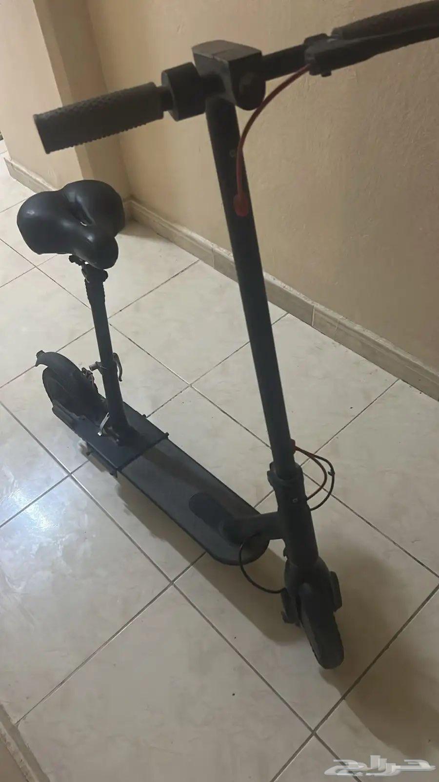 سكوتر كهربائي للبيع 40064433283507459110