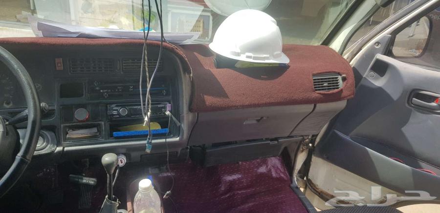 Hiace bus for rent with driver at competitive prices64591226131841112