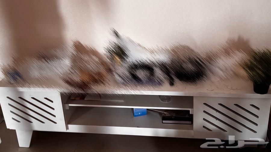 3-door wardrobe with 2 shelves, 1 mirror, and 1 TV table64429613878273111