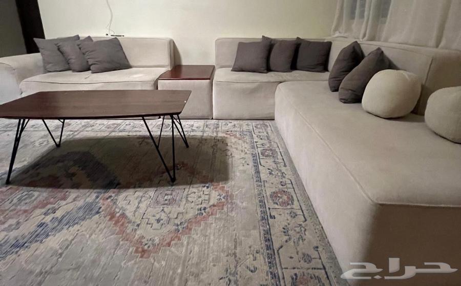 كنب مع زوليه وطاولة64431842122882110