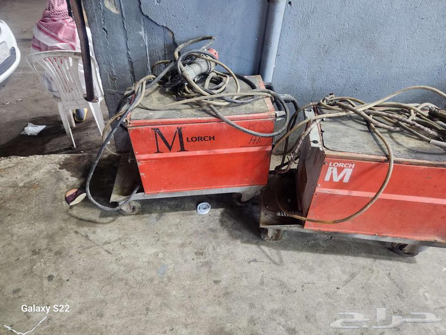 Three Arc Welding Machines64588173805185111