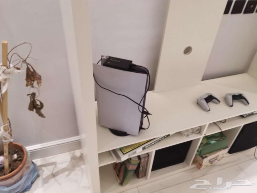 دولاب كبير للتلفزيون من ايكيا64428133723650113