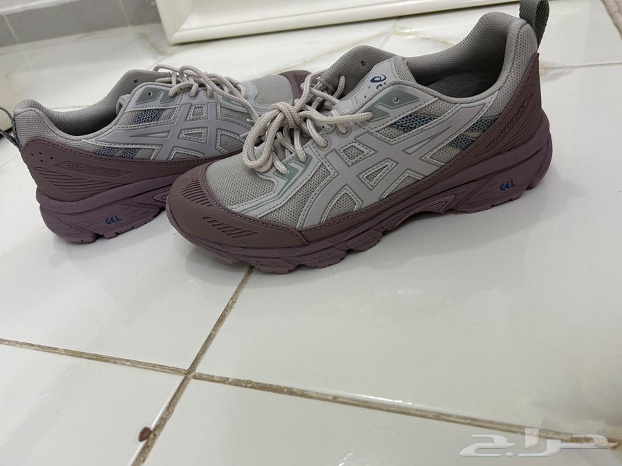 New Asics shoe64428603412609111