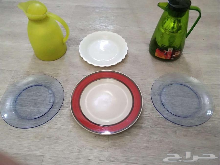 للبيع عدد 2 دله للشاهي والقهوة وعدد 4 صحون بالخبر64430927472515113