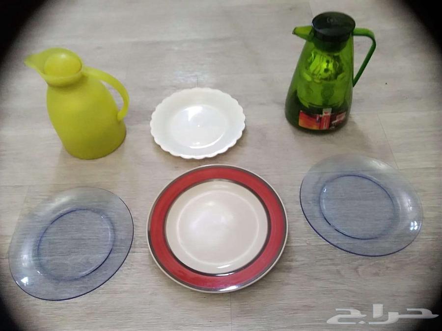 للبيع عدد 2 دله للشاهي والقهوة وعدد 4 صحون بالخبر64430927472515111