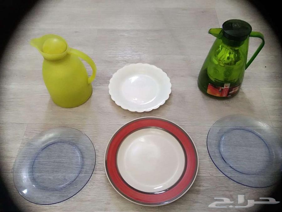 للبيع عدد 2 دله للشاهي والقهوة وعدد 4 صحون بالخبر64430927472515110