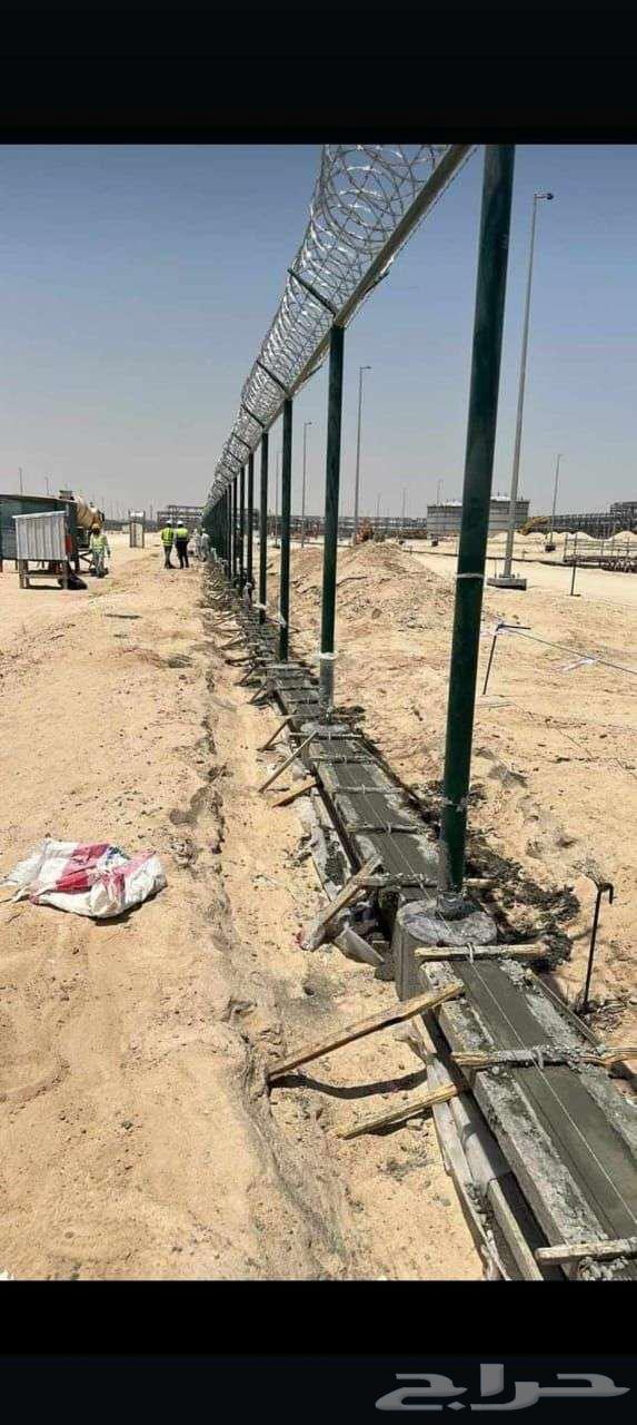 Barbed wire contractor, all types of fences, barbed wire fencing, shades, stone rubber64557628826371114