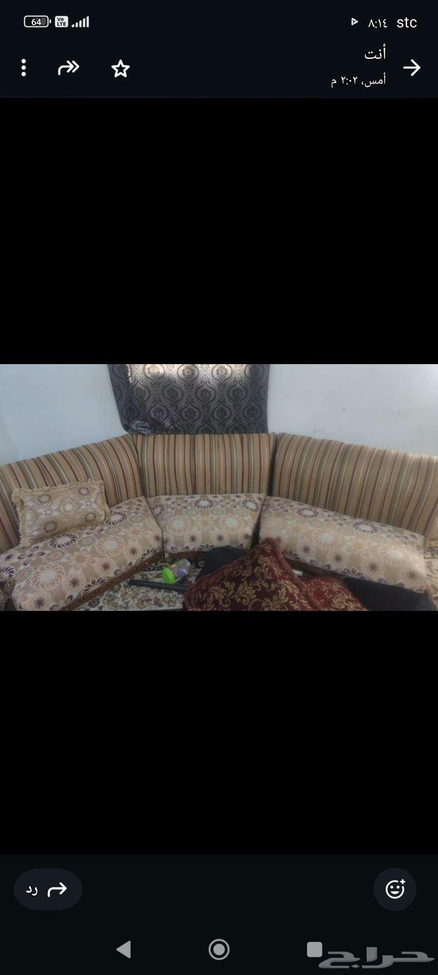 Clean floor sofa for sale 200 SAR64435163847810111