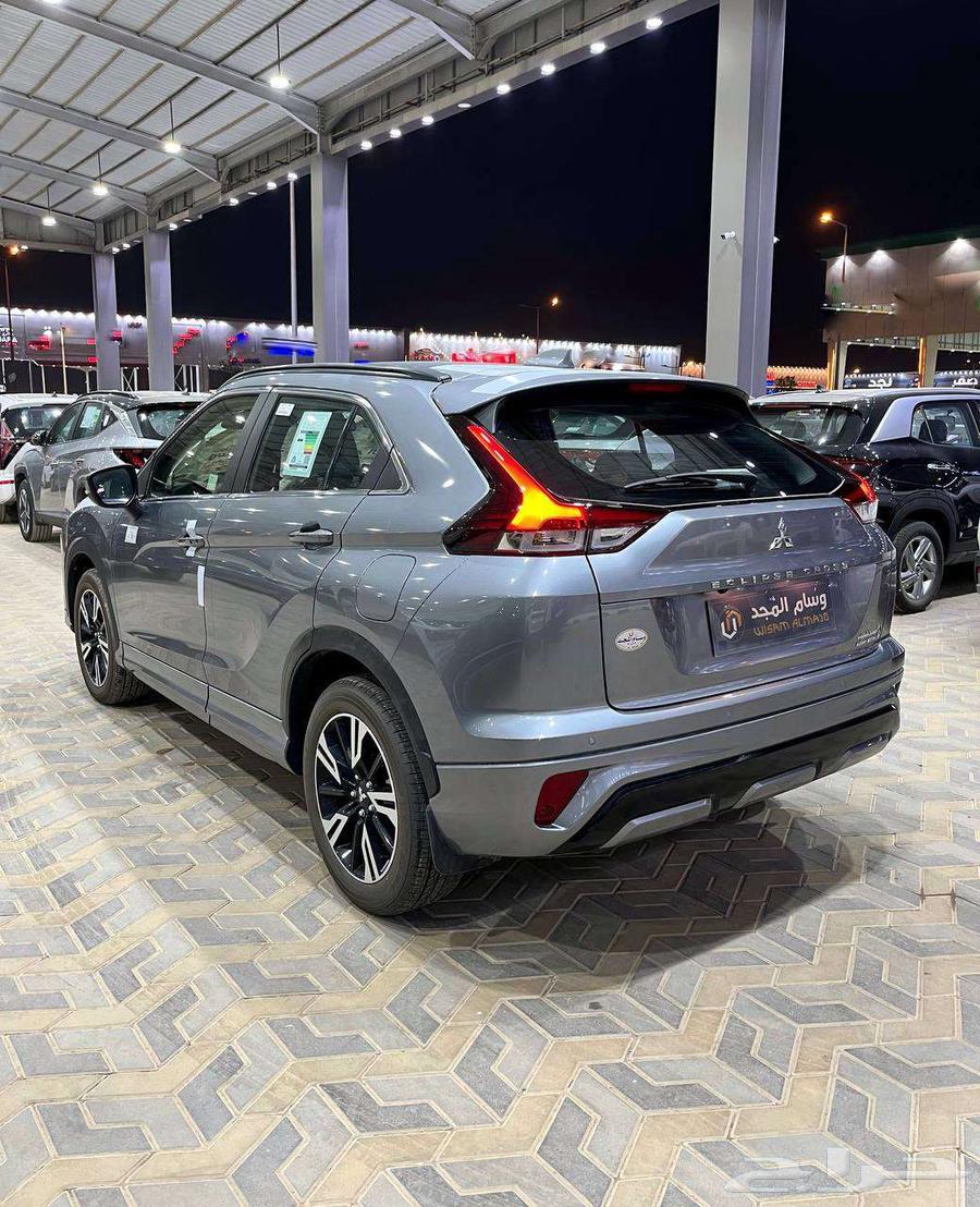 عرض خاص ميتسوبيشي اكليبس كروس مطور موديل 202564594899057923113