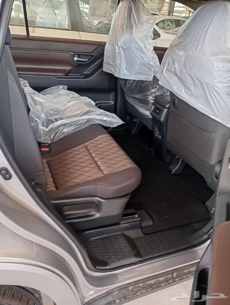 تويوتا انوفا 2025 GL بنزين عبداللطيف جميل64596315853058114