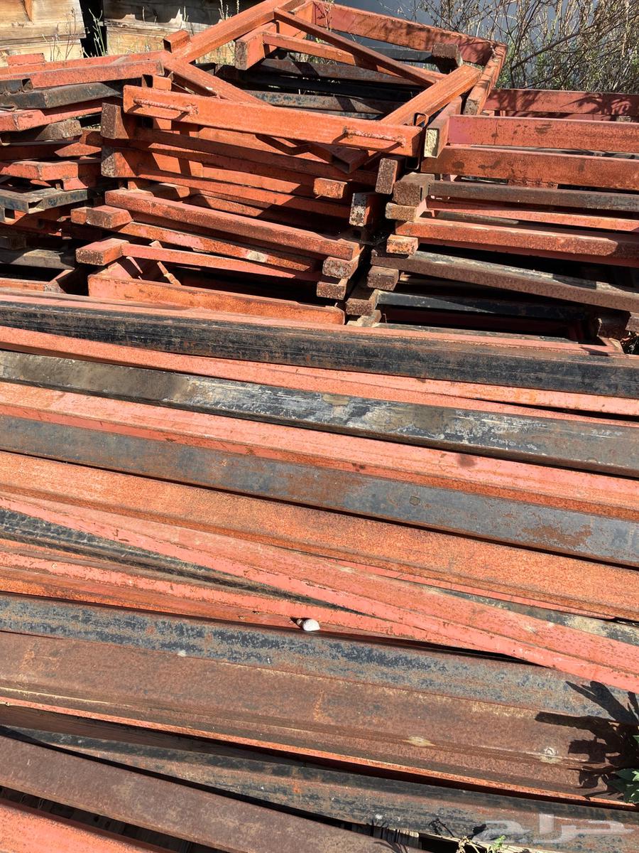 Used empty honeycombs and local & foreign bee hives64435656052225113