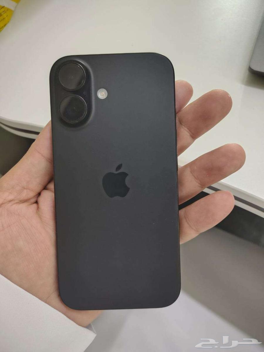 iPhone 1664437086088835112