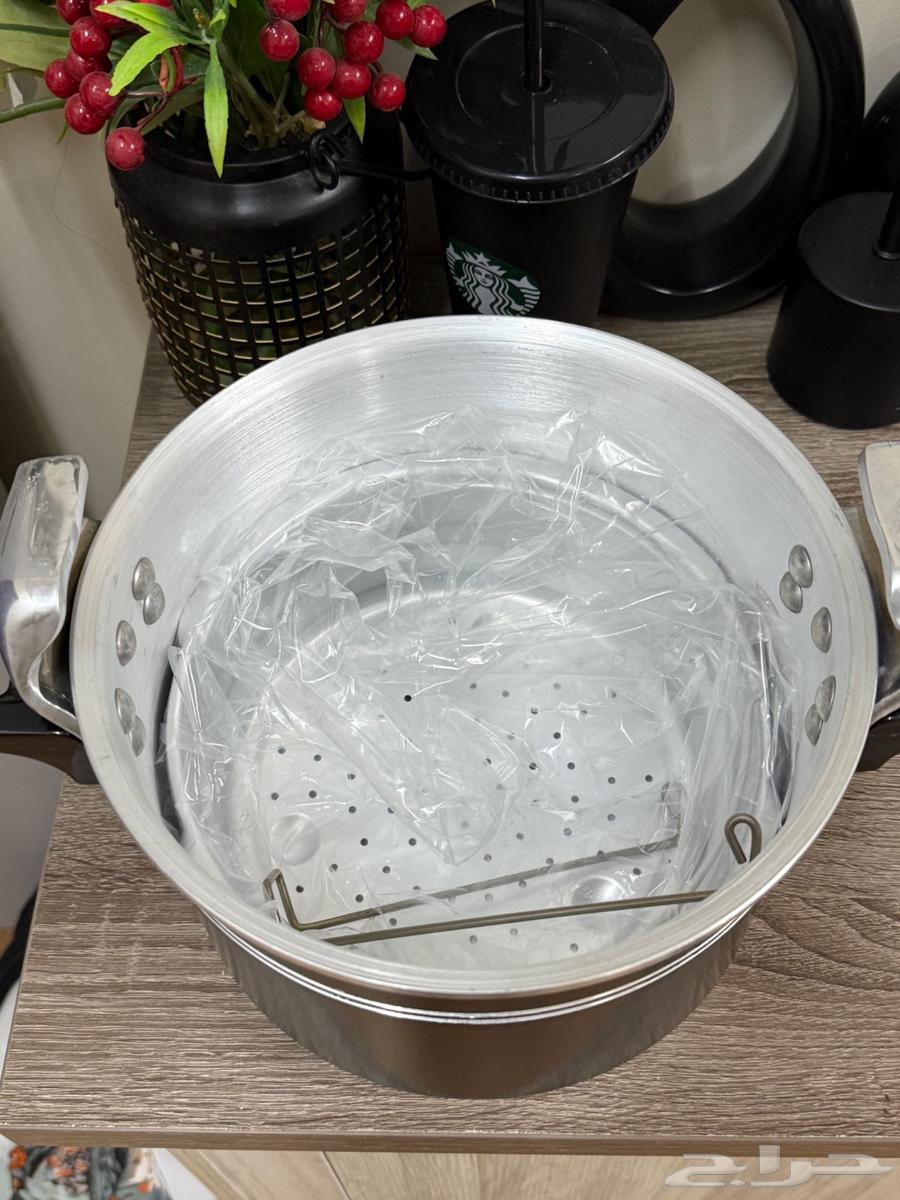 كاتم قدر سب اسود ملكي(تم البيع)64437935137153112