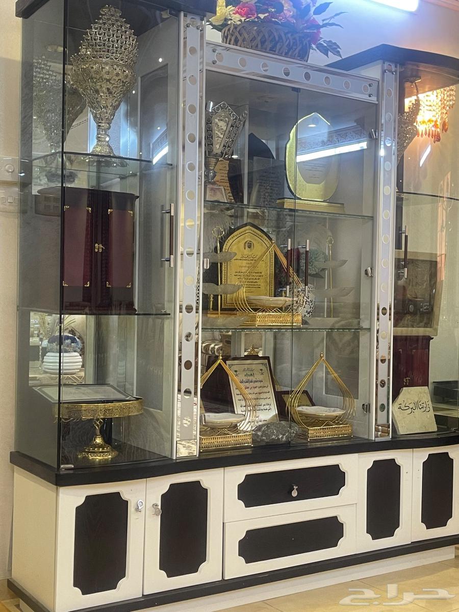 دولاب مكتبة زينة قزاز64437908336386110