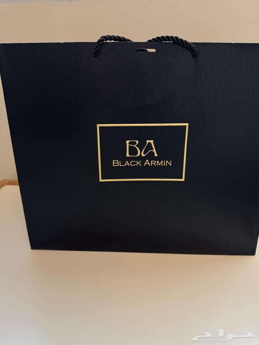 للبيع ساعة رجالية جديدة Black Armin64438163376898111