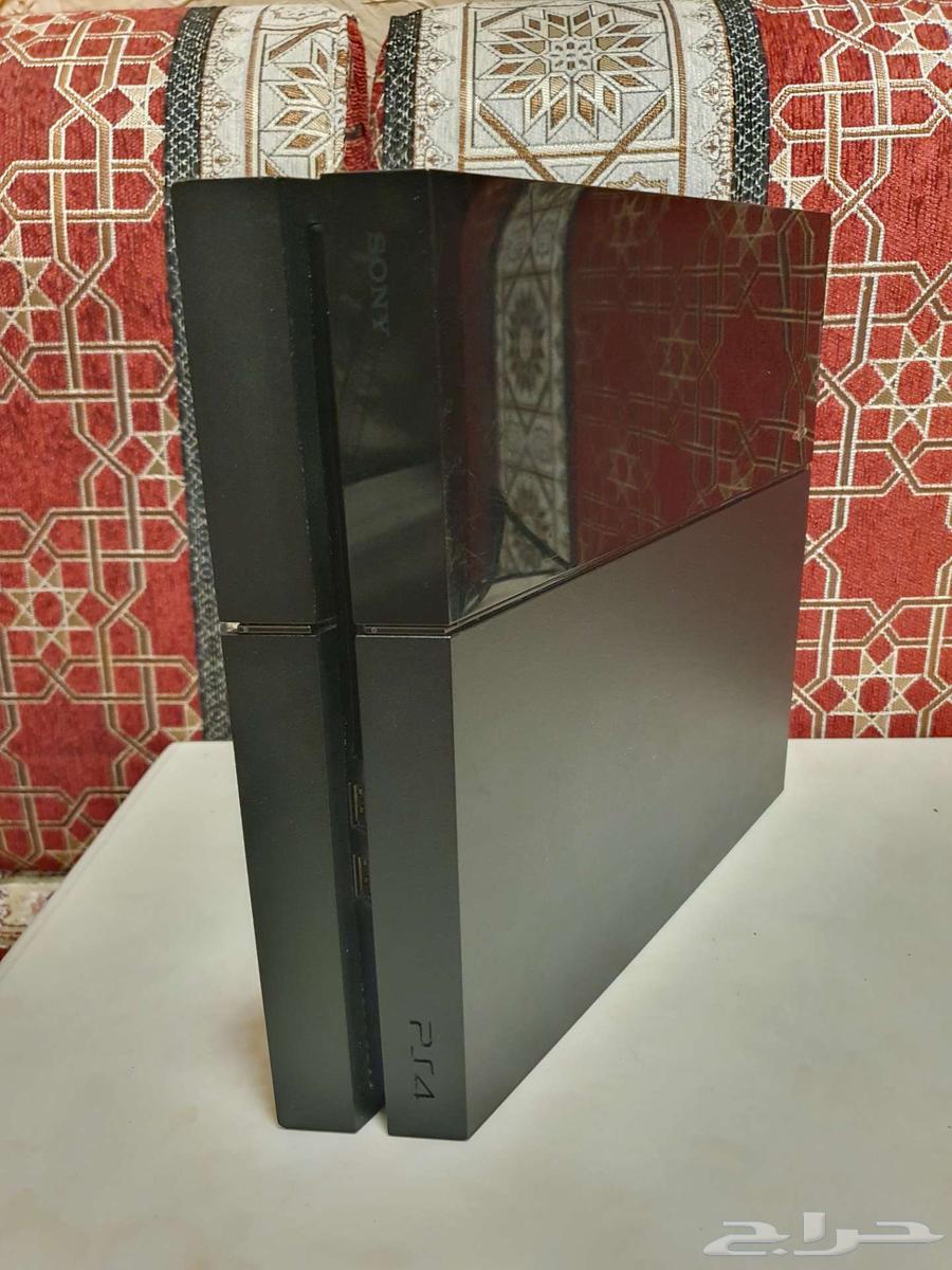 Very clean PlayStation 4 with 1TB memory64438176757251110