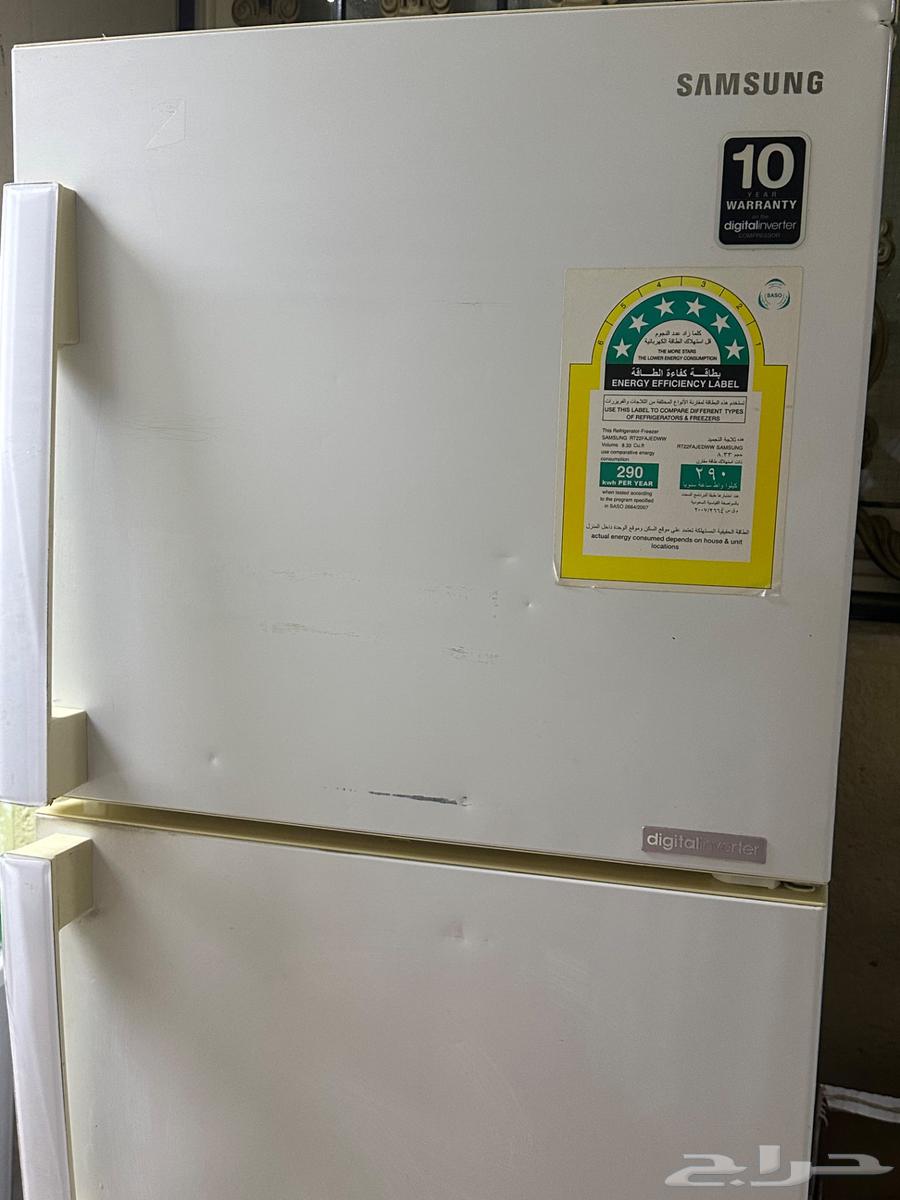 Samsung refrigerator in excellent condition64438190195843111