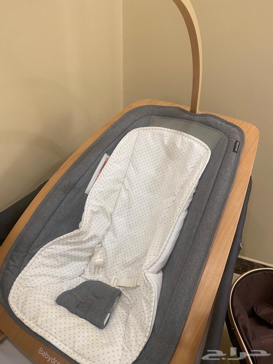 سرير اطفال ماركة تيكوم وهزاز بيبي دريم للييع64438404867459110