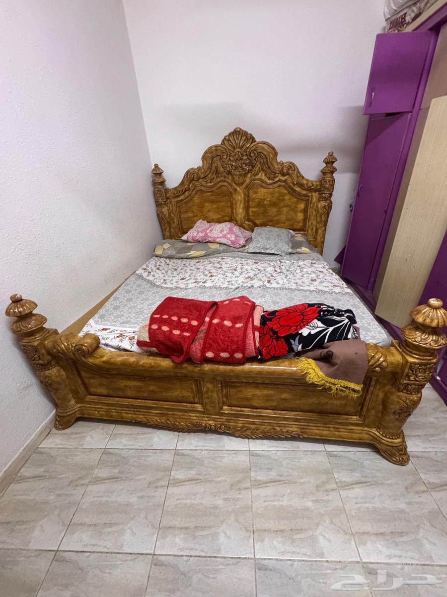 بيع سرير حجم كبير بالمرتبة64441364034433112