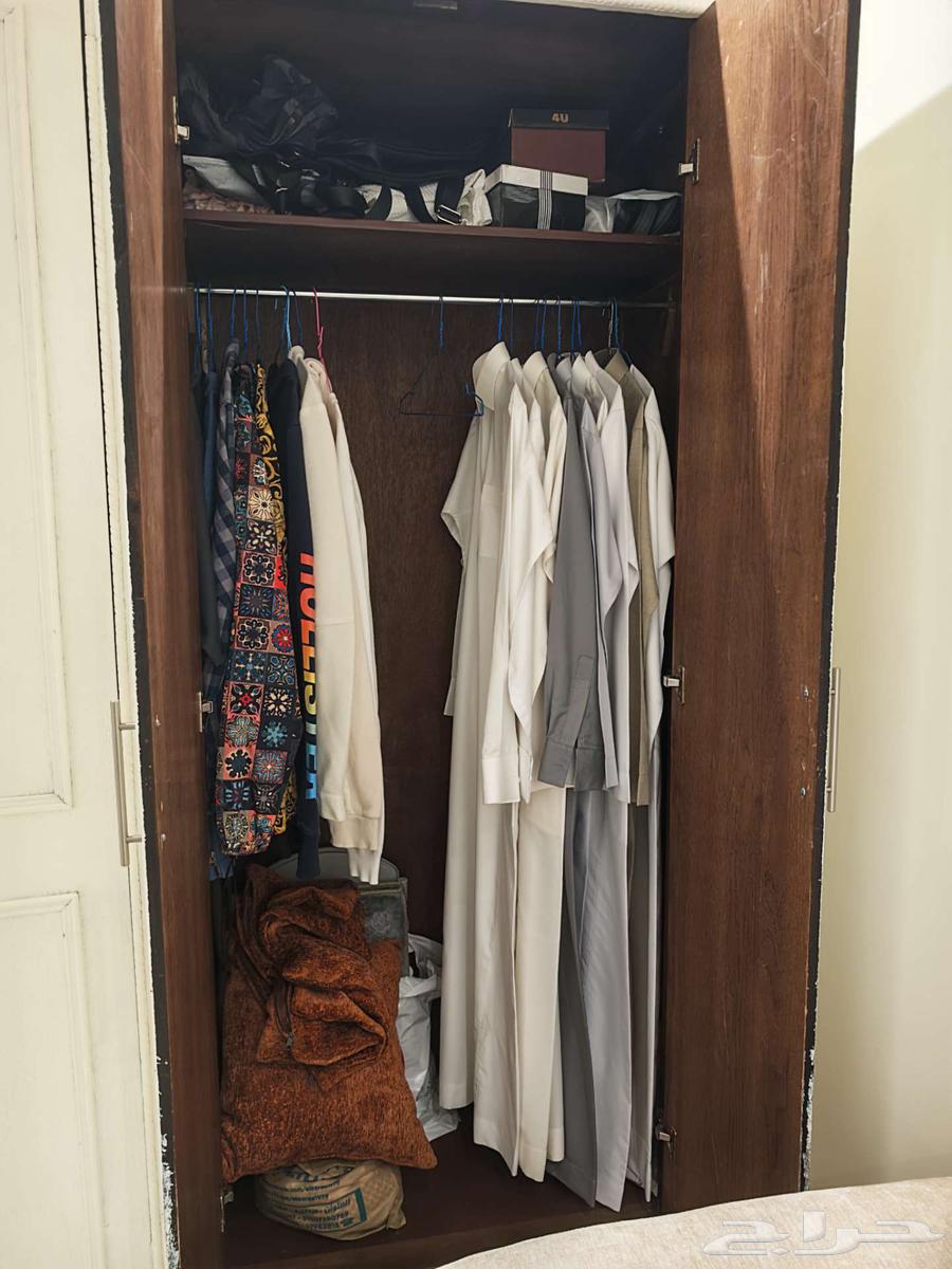 I present to you a 4-door Egyptian wooden wardrobe64441567512065111