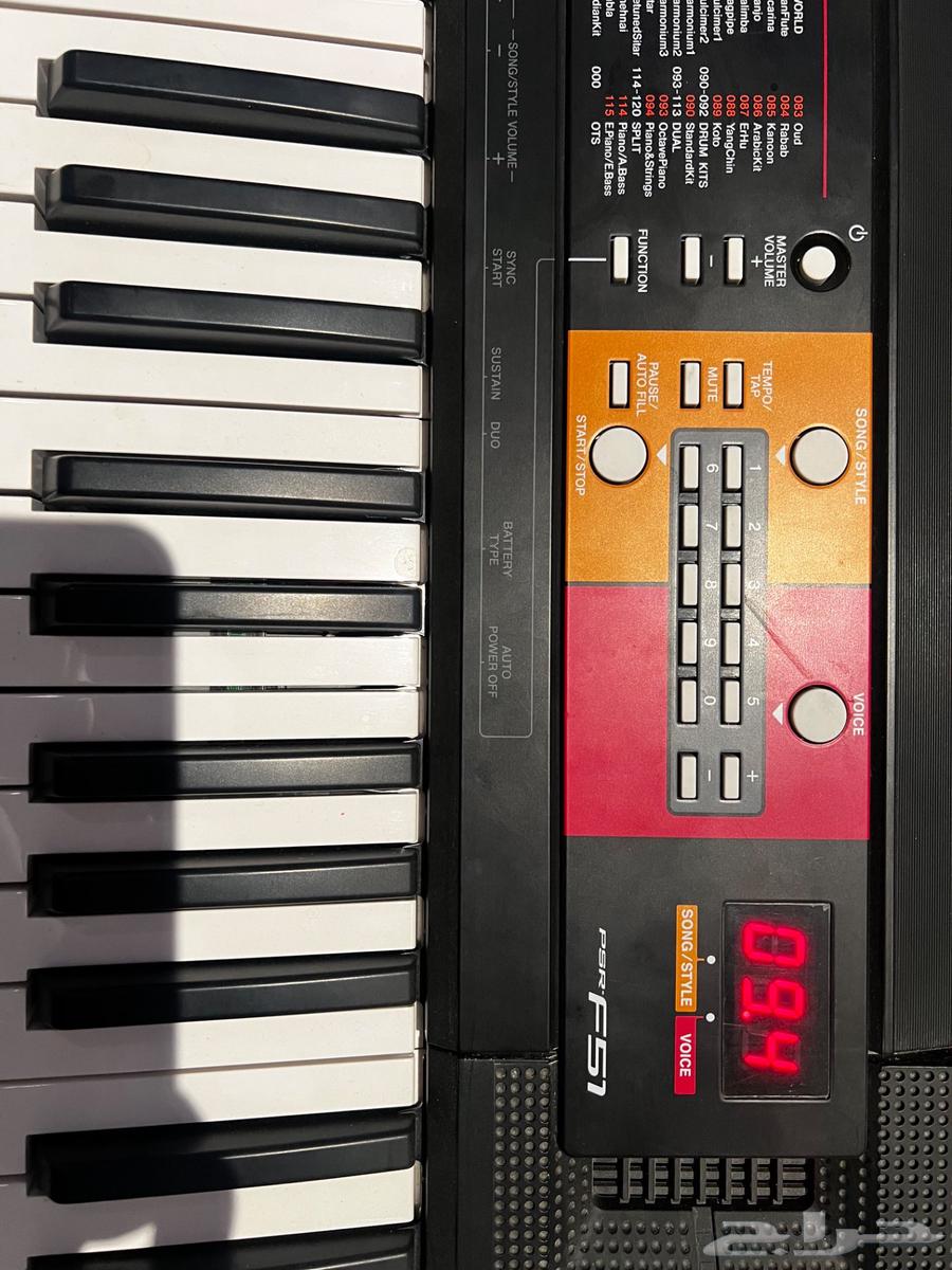 Yamaha organ with stand and seat64441691306625112