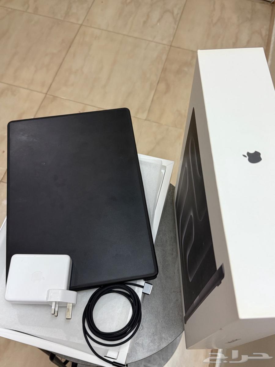 MacBook Pro M364442268426241113