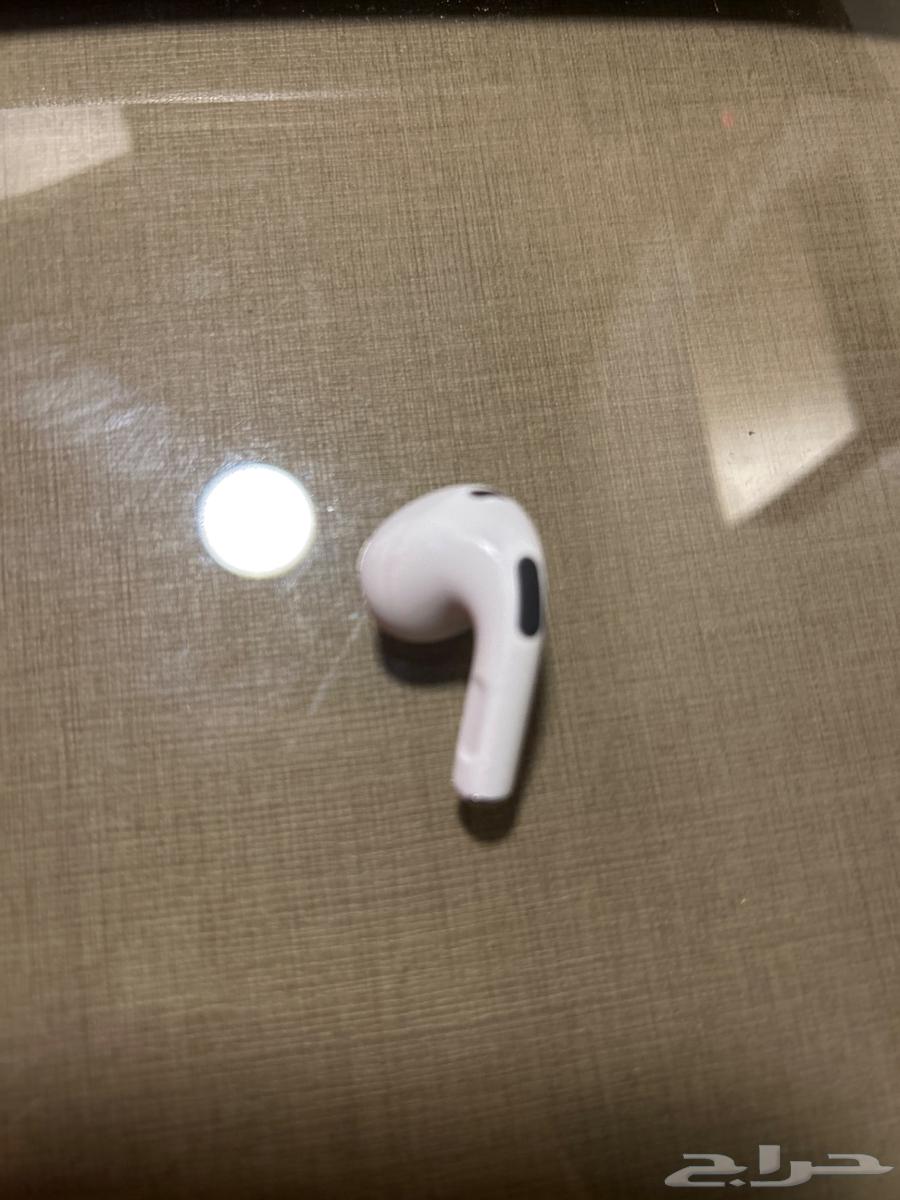 Left unit of third-generation AirPods64434470531075110