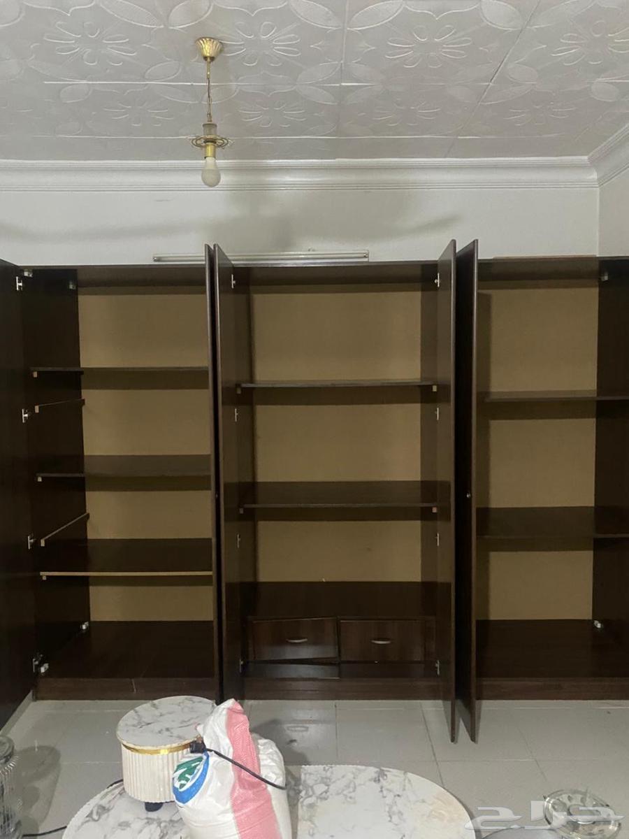 غرفة نوم ودولاب تخزين مستعمل للبيع64435327151234111
