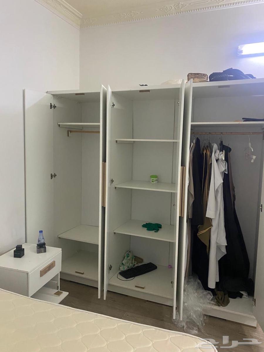 غرفة نوم ودولاب تخزين مستعمل للبيع64435327151234114